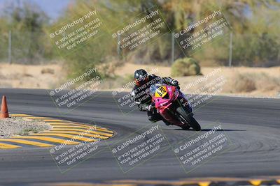 media/Oct-30-2022-CVMA (Sun) [[fb421c3cec]]/Race 16 Amateur Supersport Middleweight/